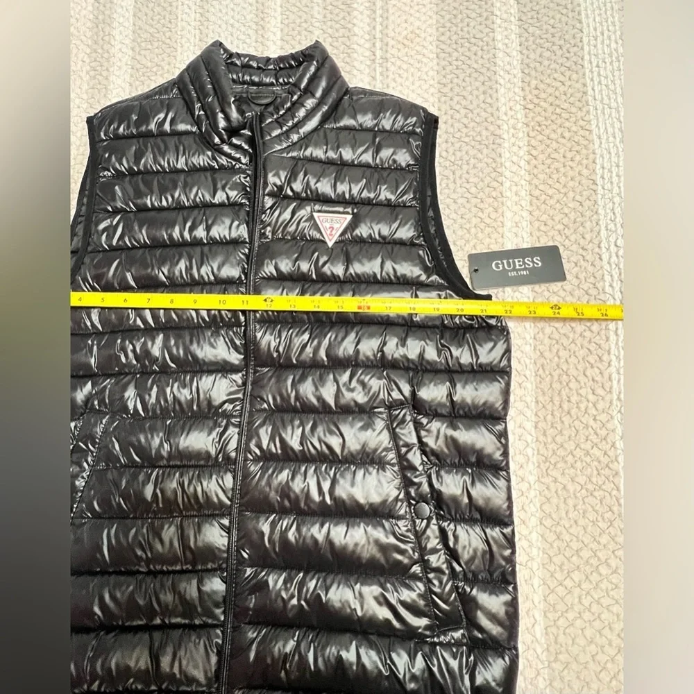 GUESS Men's - Picture 7 of 11